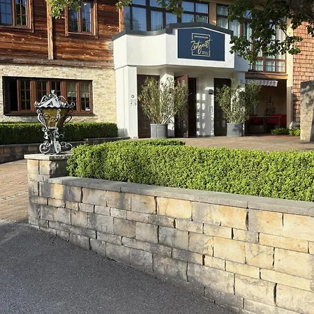 Ammergauer Zeitgeist Hotel 4*